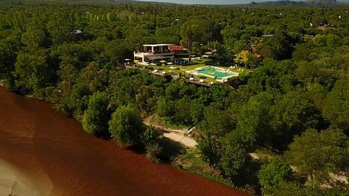 Balcón del Río, Hotel de Campo y Cabañas con Estacionamiento