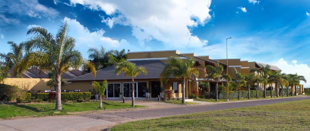 Brisas del Lago Apart y Hotel con Cuna