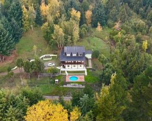 Buena Vida Social Club con Pileta