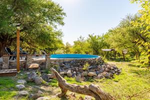 Cabaña de Piedras en La Llave con Pileta