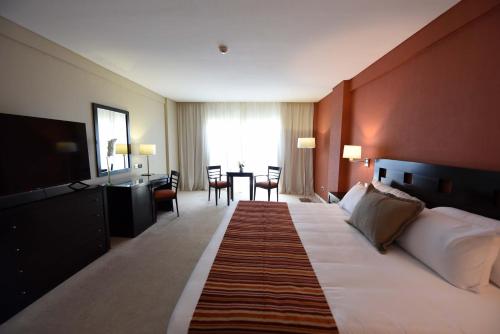 Camberland Resort & Spa Ramallo con Cuna