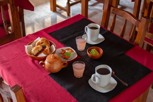 Caminos Hostal con Desayuno