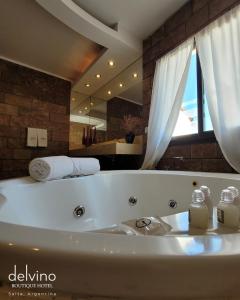 Delvino Boutique Hotel con Pileta