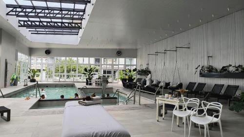 HDA Hotel & Spa con Desayuno