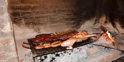 Hosteria Huaco con Pileta