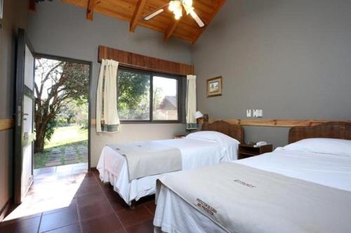 Hotel Cabañas Del Parque con Cuna