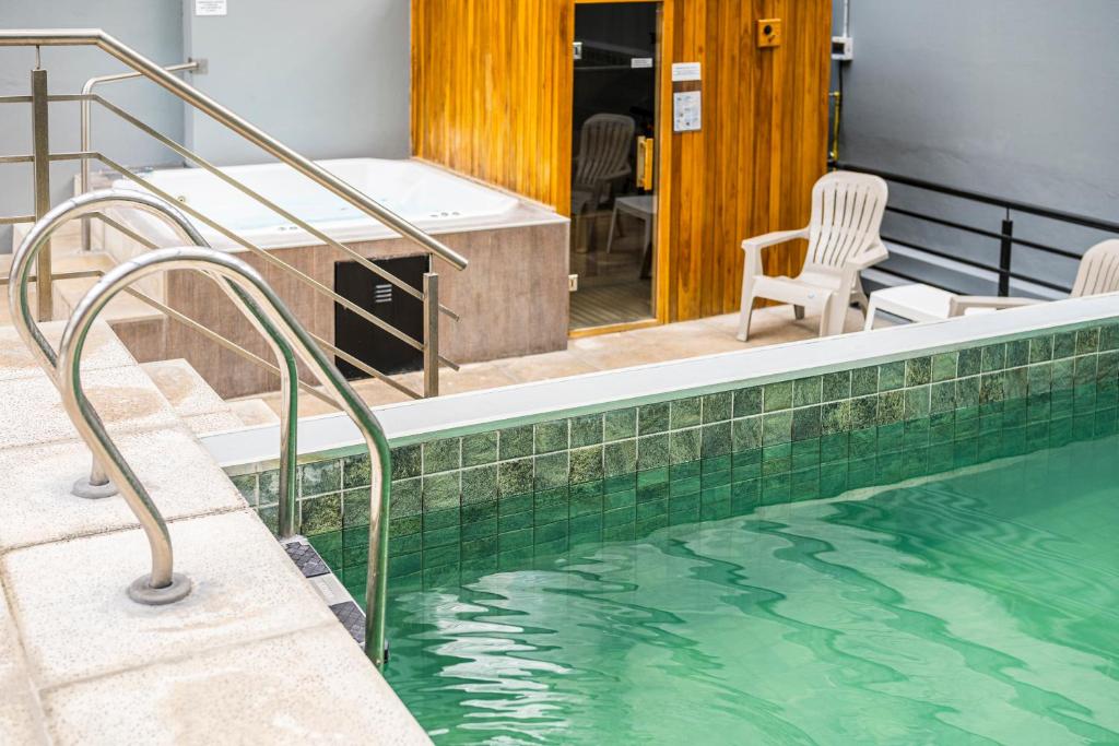 Hotel Traful con Desayuno