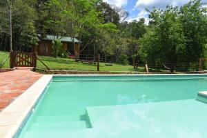 Posada Camboatá con Estacionamiento