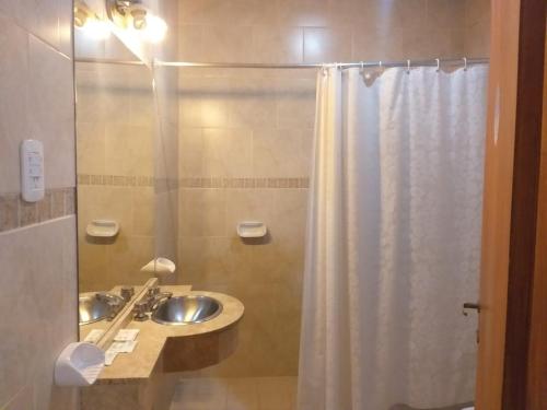 Regine Hotel con Desayuno