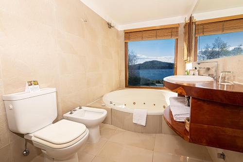 Rochester Bariloche Suites & Spa con Estacionamiento