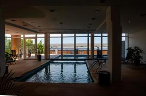 WENELEN EXECUTIVE HOTEl con Pileta